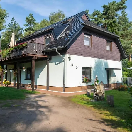 Familiengefuehrtes Haus Nur 500 Meter Zum